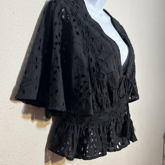 Cleobella Mira Eyelet Organic Cotton Cropped V-Neck Blouse Size Large - Picture 6 of 17